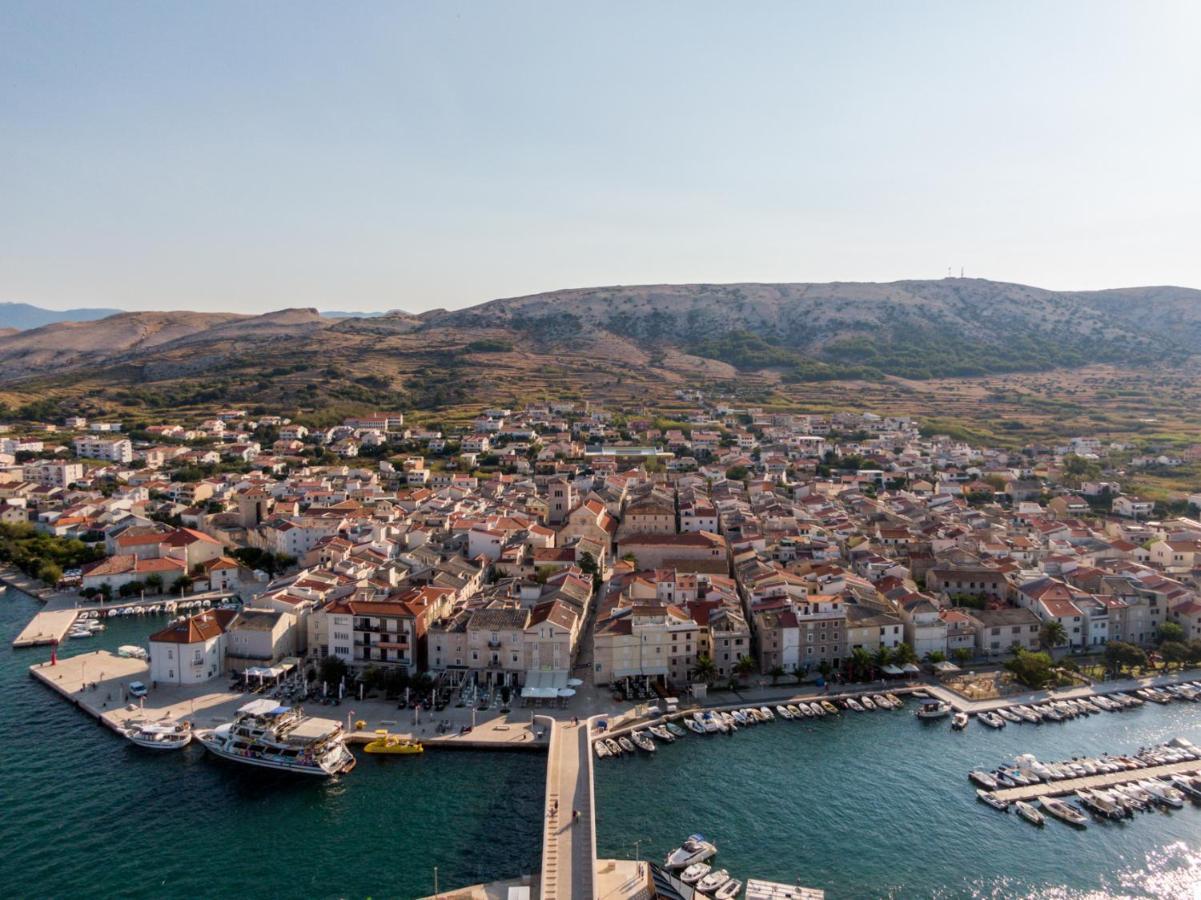 Appartamento Aurora Pag Town Esterno foto