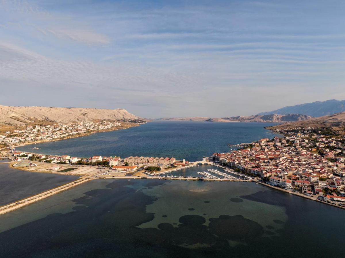 Appartamento Aurora Pag Town Esterno foto